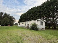 Building Photo - 4004 Kimberly Ln