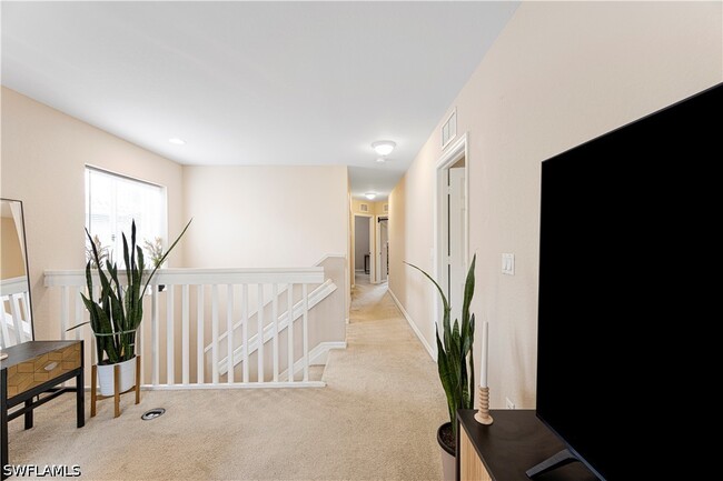 Building Photo - 3223 Antica St