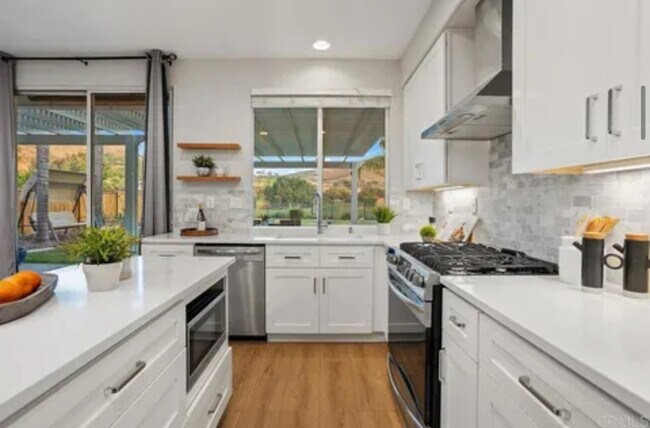 Building Photo - 3071 Sprucewood Ln