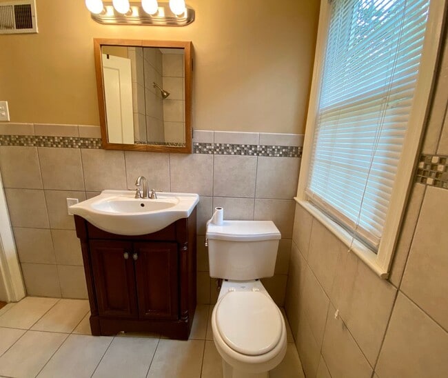 Building Photo - {6832} Prairie Village Ranch + Perfect Location + Updated + Fenced Yard