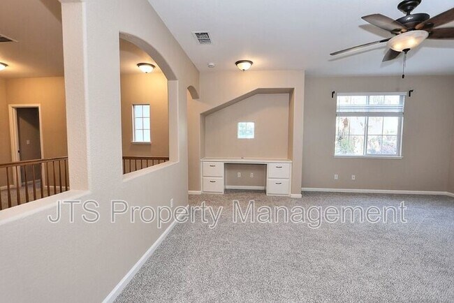 Building Photo - 2040 San Esteban Cir