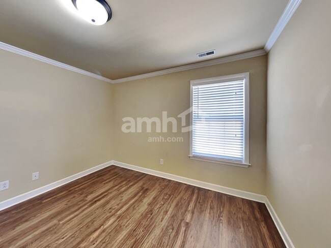 Building Photo - 2022 Keene Cir