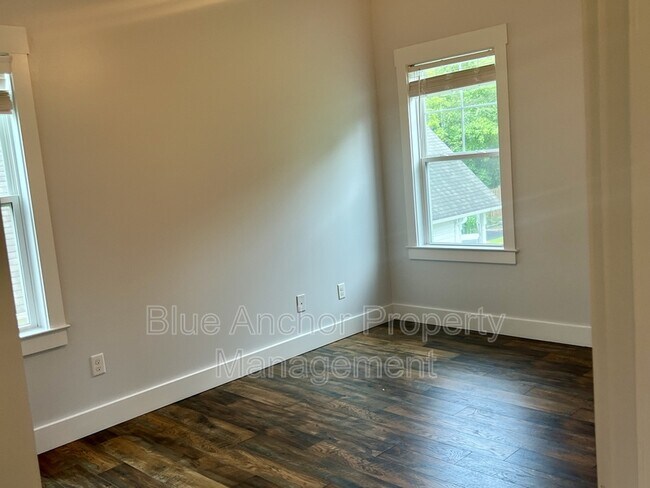 Building Photo - 153 Leeward Ln