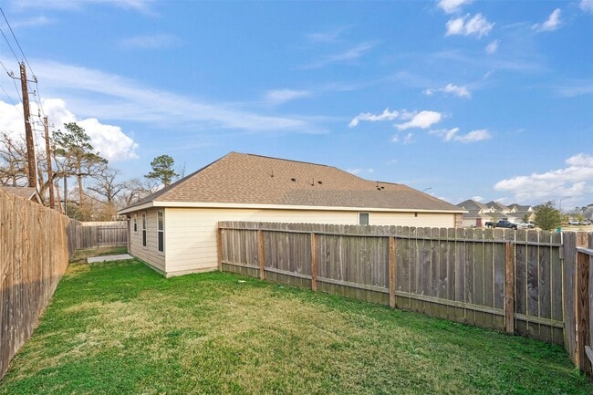 Building Photo - 8814 Doris Oaks Cir