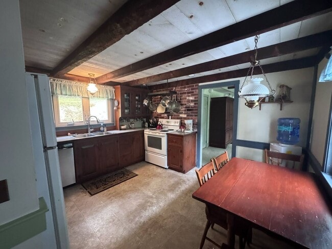 Building Photo - Waterfront Georgetown 3 Bed