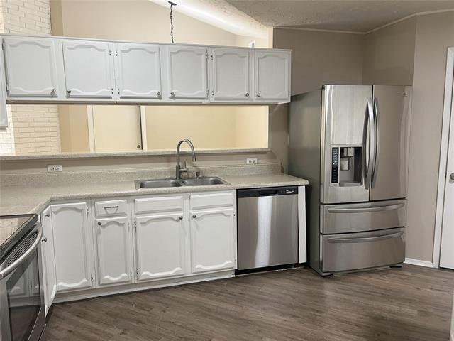 Building Photo - 612 Shenandoah Ct