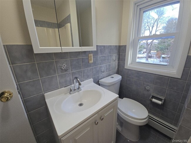 Building Photo - 91 Holloran Rd