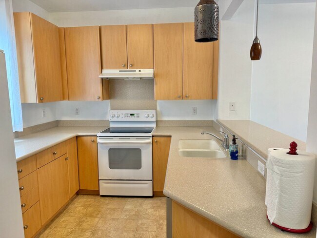 Building Photo - 13 Iliau Way
