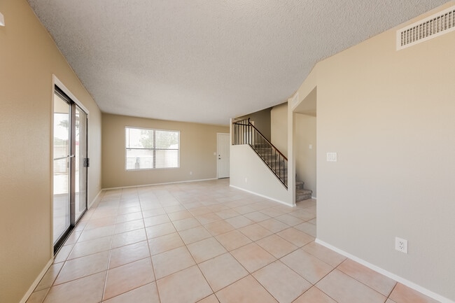 Building Photo - 4710 W Havasupai Dr