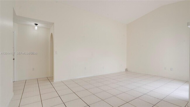 Building Photo - 6410 SW 112th Pl