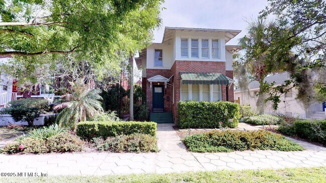 Building Photo - 2044 Forbes St