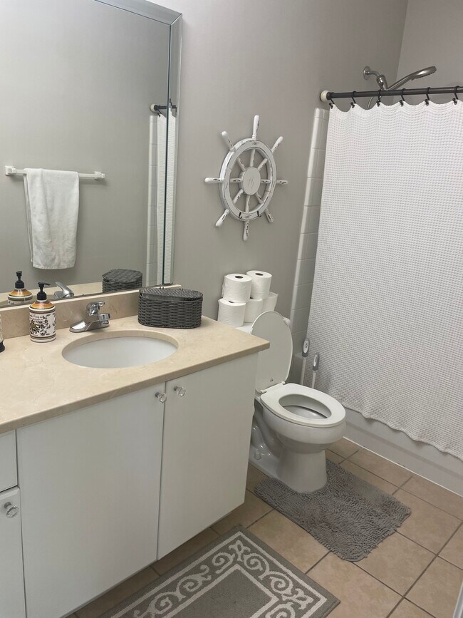 Building Photo - 10 Perimeter Summit Blvd NE