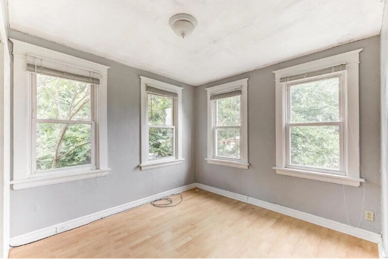 Building Photo - 6532 Chamberlain Ave