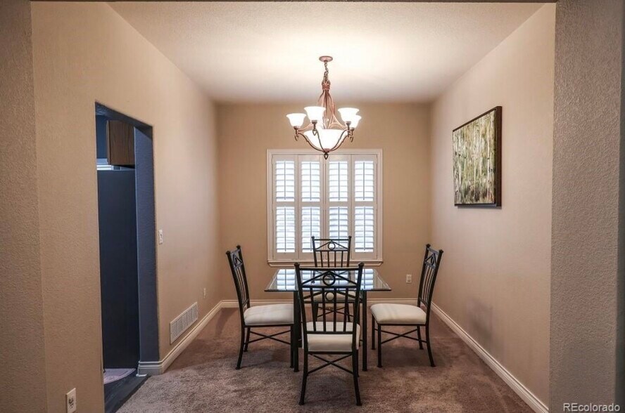 Building Photo - 7627 Halleys Dr