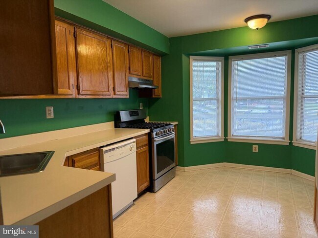 Building Photo - 115 Federal Ct