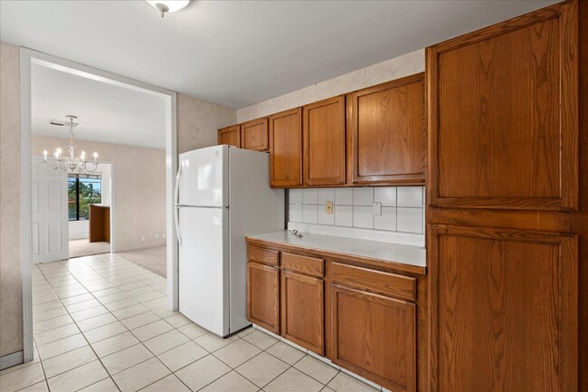 Building Photo - 106 Iliwai Loop
