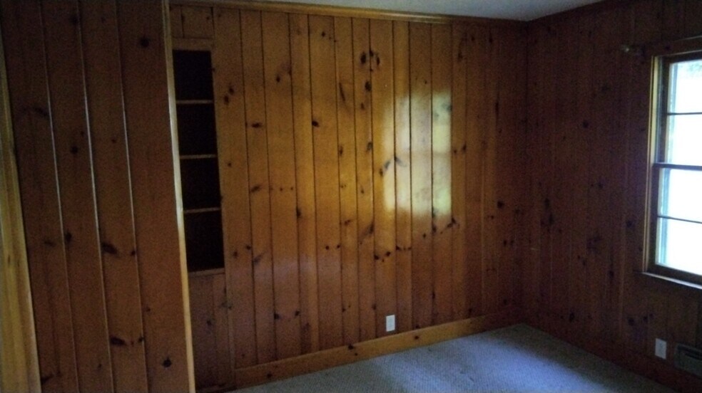 3rd bedroom - 2164 Westfall Rd