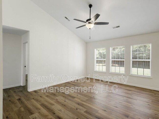 Building Photo - 5208 Copley Cir