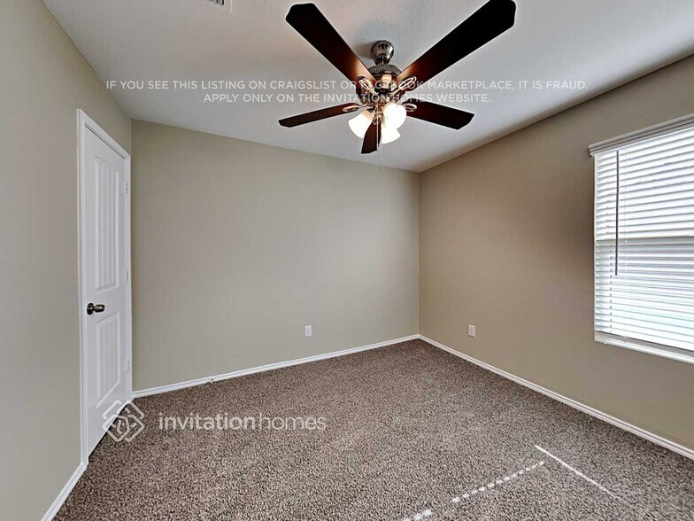 Building Photo - 14408 Cloudview Way