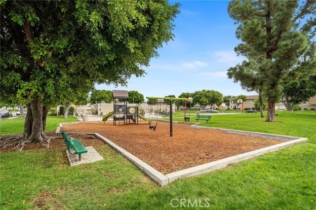 Building Photo - 77 Golden Glen St