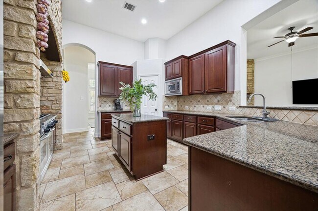 Building Photo - 4725 Snake Eagle Cove