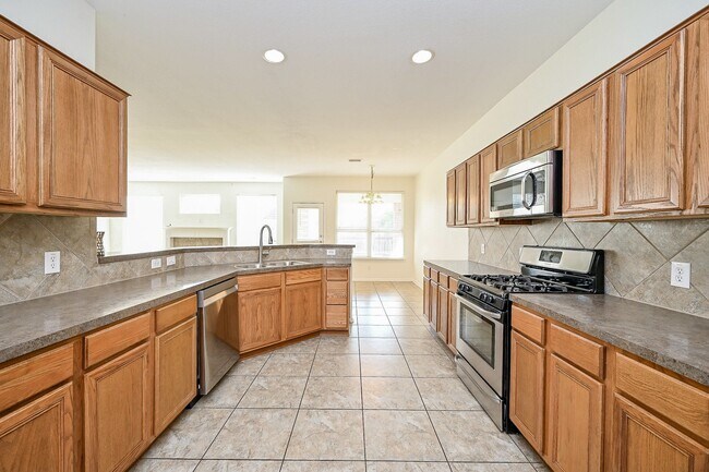 Building Photo - 4922 Kale Garden Ct