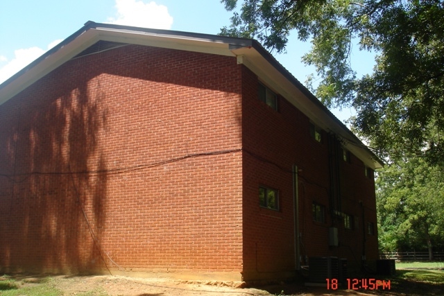 Building Photo - 105 Walnut St