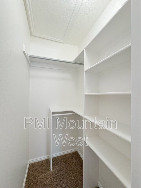 Building Photo - 49 S 200 W