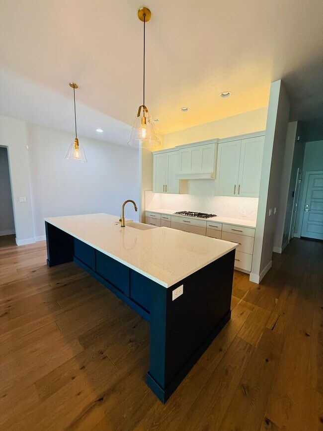 Building Photo - Modern Farmhouse in Cartwright Ranch