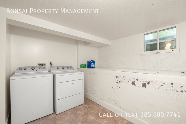 Building Photo - 807 E 500 S