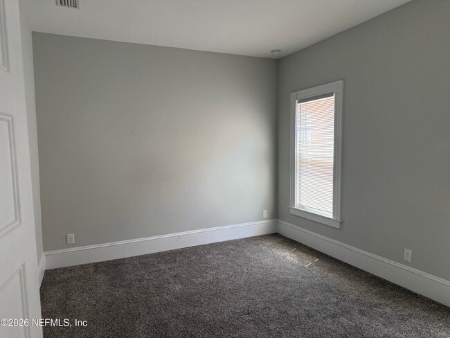 Building Photo - 1918 Redell St