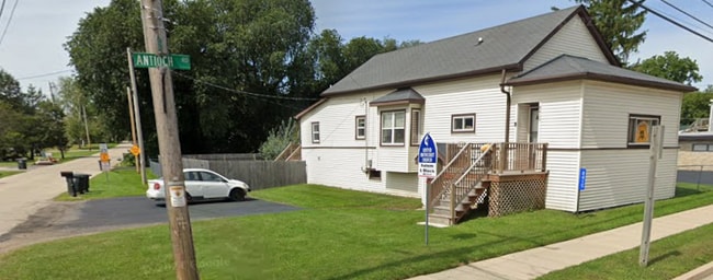 Building Photo - 8410 Antioch Rd