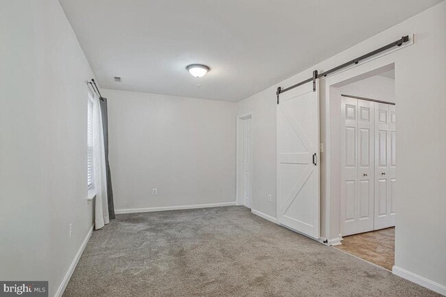 Building Photo - 7929 Canter Ct