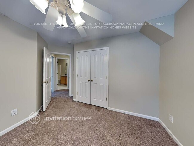 Building Photo - 6800 Charter Hills Rd