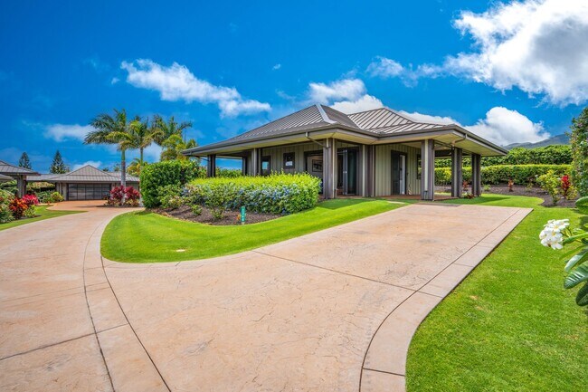 Building Photo - Stunning Single-Lever 2 Bed/ 2 Bath Home in Kaanapali Coffee Farms