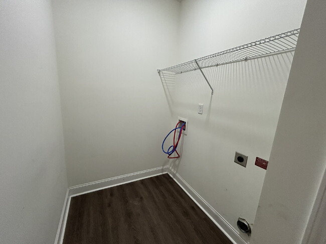 Building Photo - Home for Rent