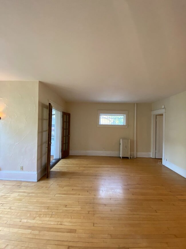Interior Photo - The Mansion