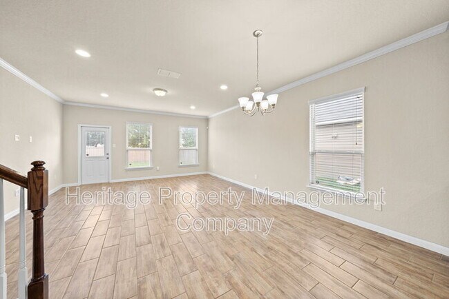 Building Photo - 13207 Frio Parke