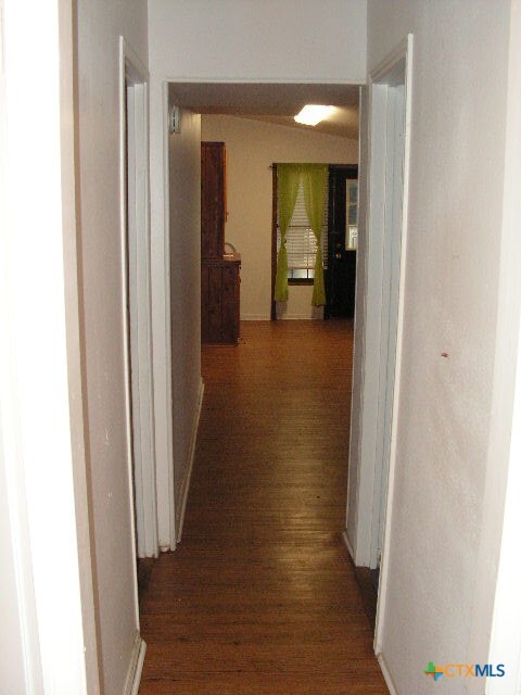 Building Photo - 1910 FM2673