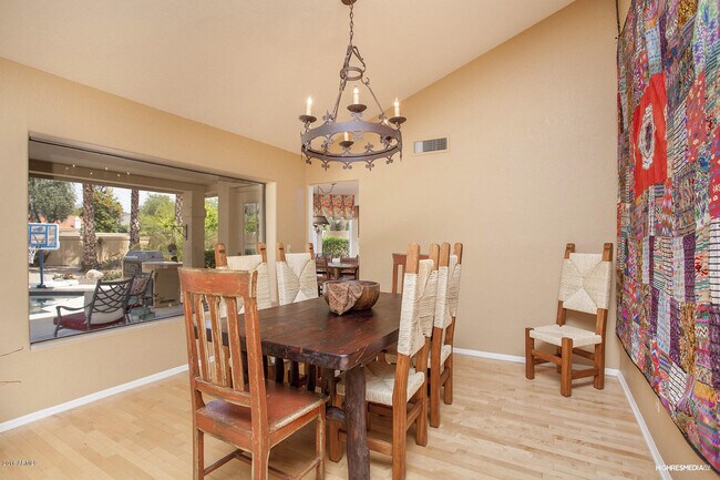 Building Photo - 10860 E San Salvador Dr