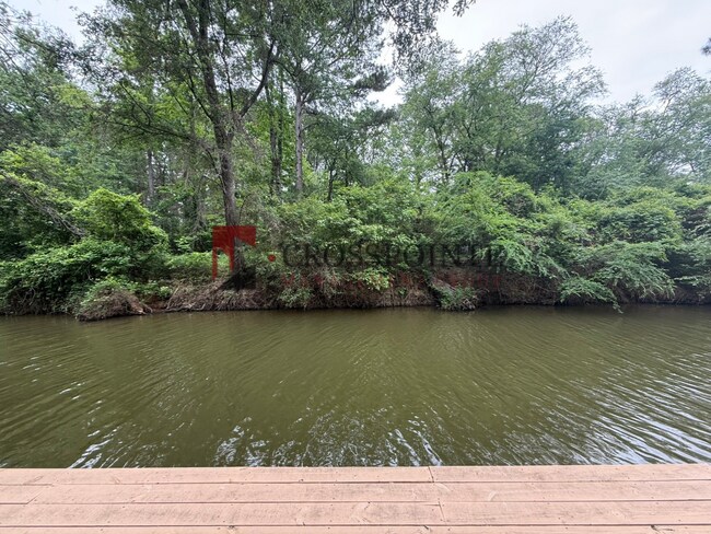 Building Photo - Waterfront 2 Bedroom, 2.5 Bathroom Home!