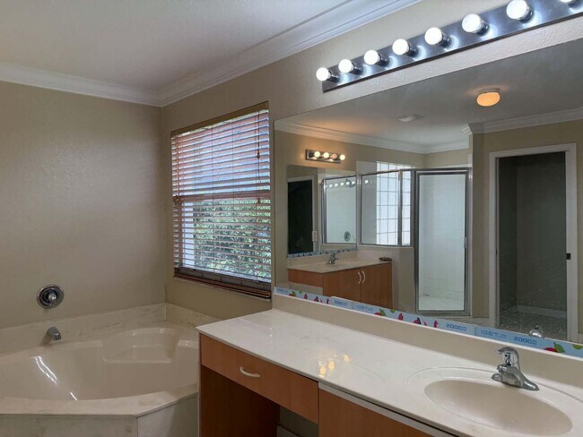 Building Photo - 6355 Adriatic Way