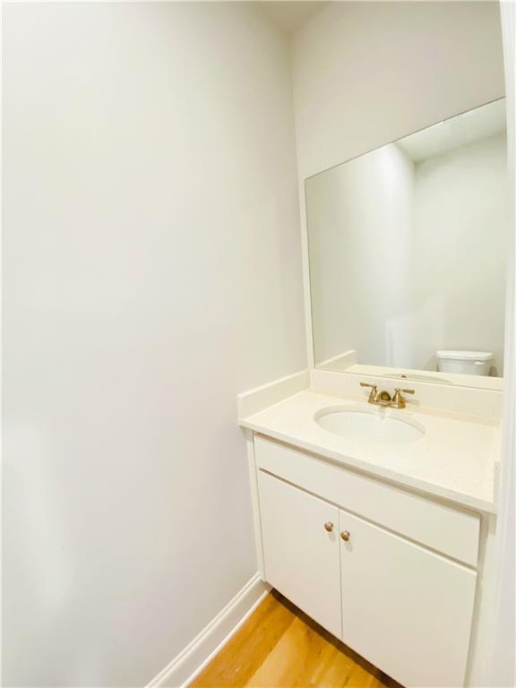 Building Photo - 1101 N Village Dr