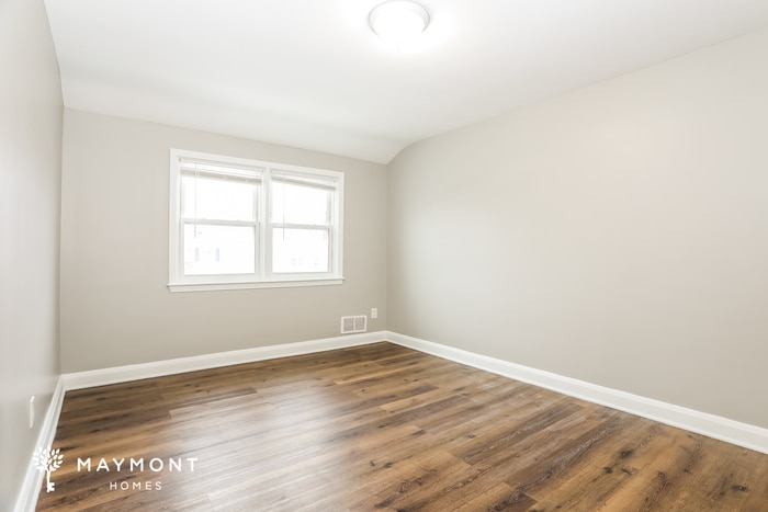 Building Photo - 1840 Darrich Dr