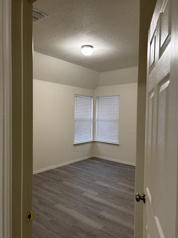 Building Photo - 1124 Miramar Ave