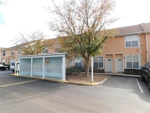 Building Photo - 3920 SW 20th Ave