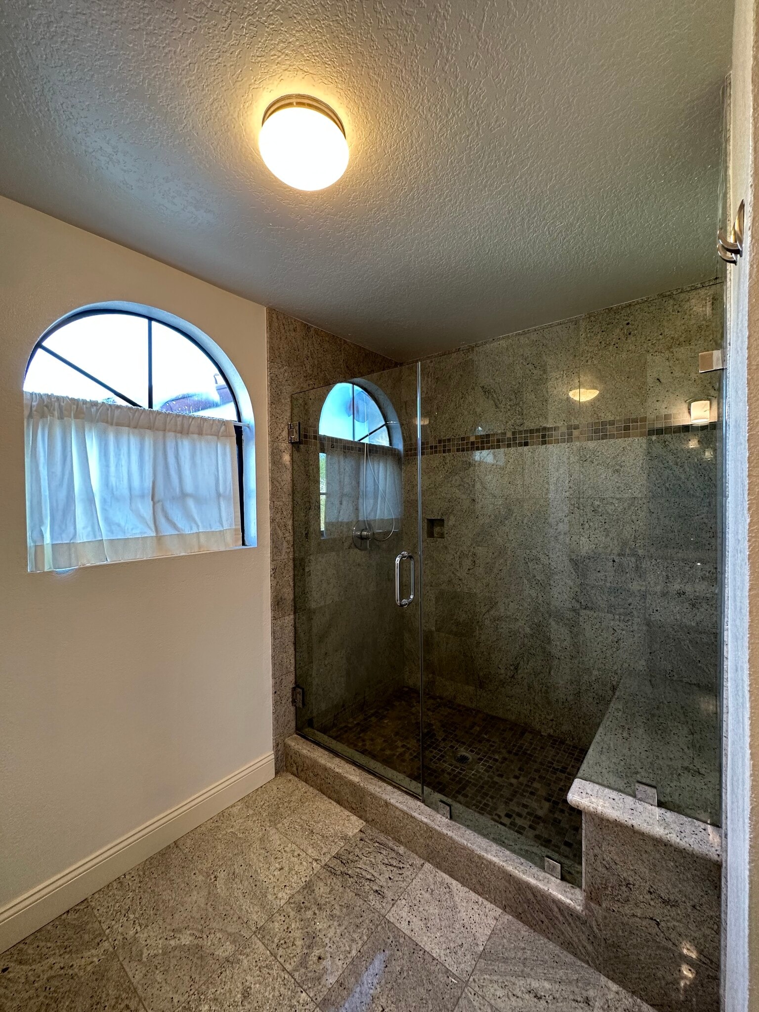 2nd Floor Master Bath - 500 Garfield Ave