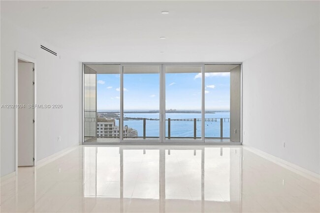 Building Photo - 300 Biscayne Blvd Way