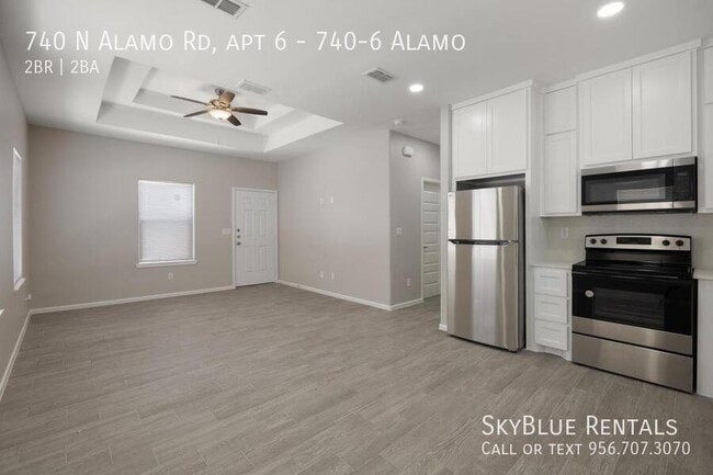 Building Photo - 740 N Alamo Rd