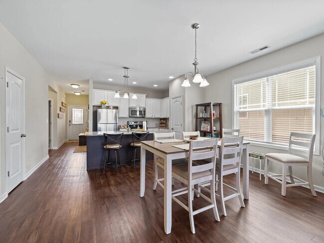 Building Photo - Earn Wealth While Leasing - Like a Homeowner - Lease to Own